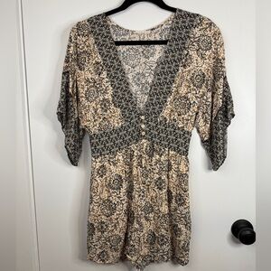 ILLA ILLA Boho Floral Romper Med Beige Black VNeck Button Front Pockets Festival